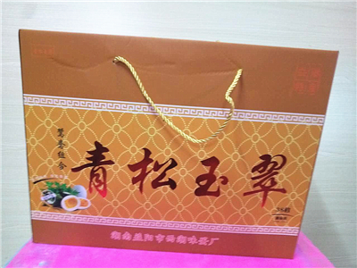 青松玉翠皮蛋